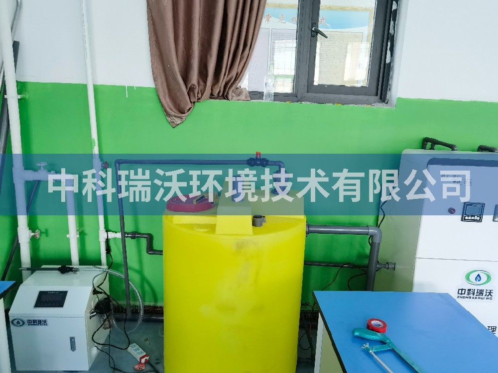 西藏定日縣第一初級中學蜜桃网视频在线观看汙水處理設備